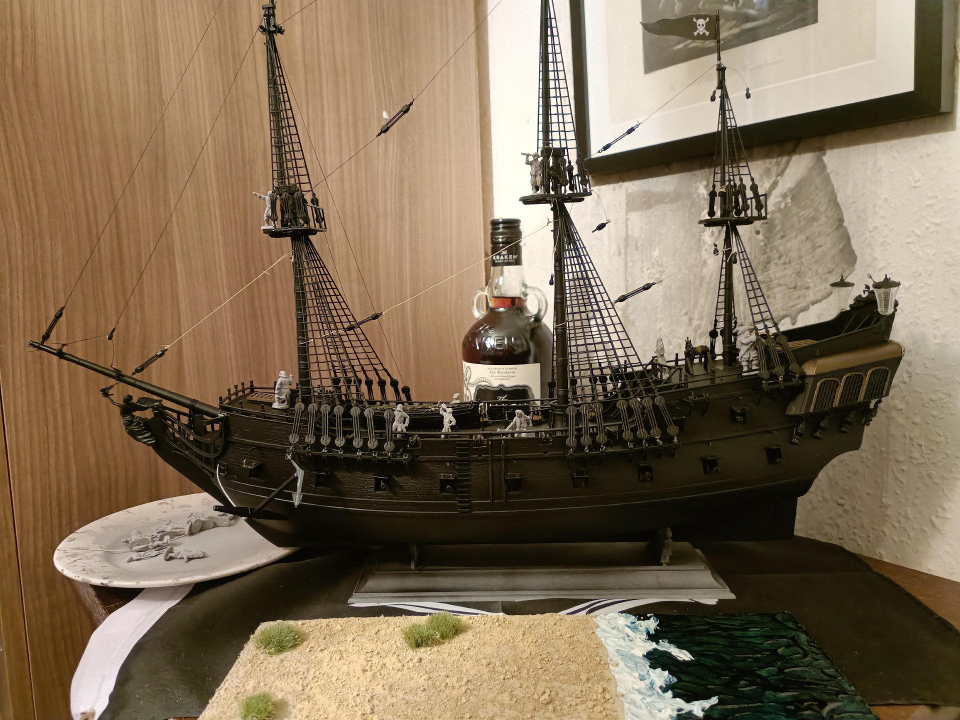 Minature Black Pearl